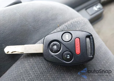 2005 Honda Accord 2.4 Lx from USA, damaged, VIN 1HGCM56455A115866